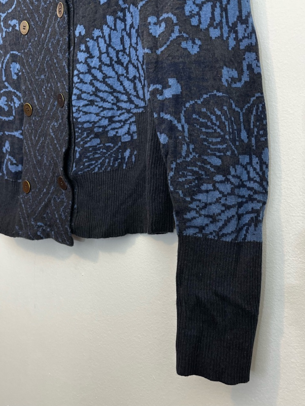 Peruvian Connection Pima Cotton Floral Jacquard Double Breasted Cardigan Cropped - Picture 5 of 10